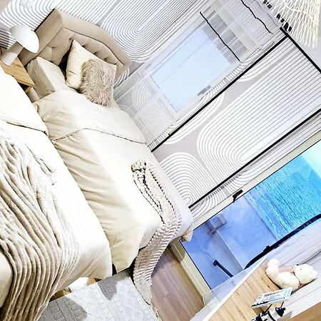 Apartment Premium Azure Center